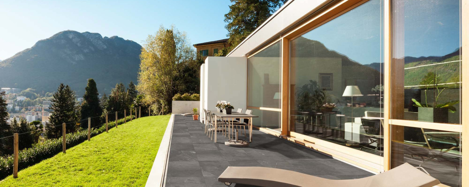 dstone_terraza_exterior_suelo_piedra_oscura_negra
