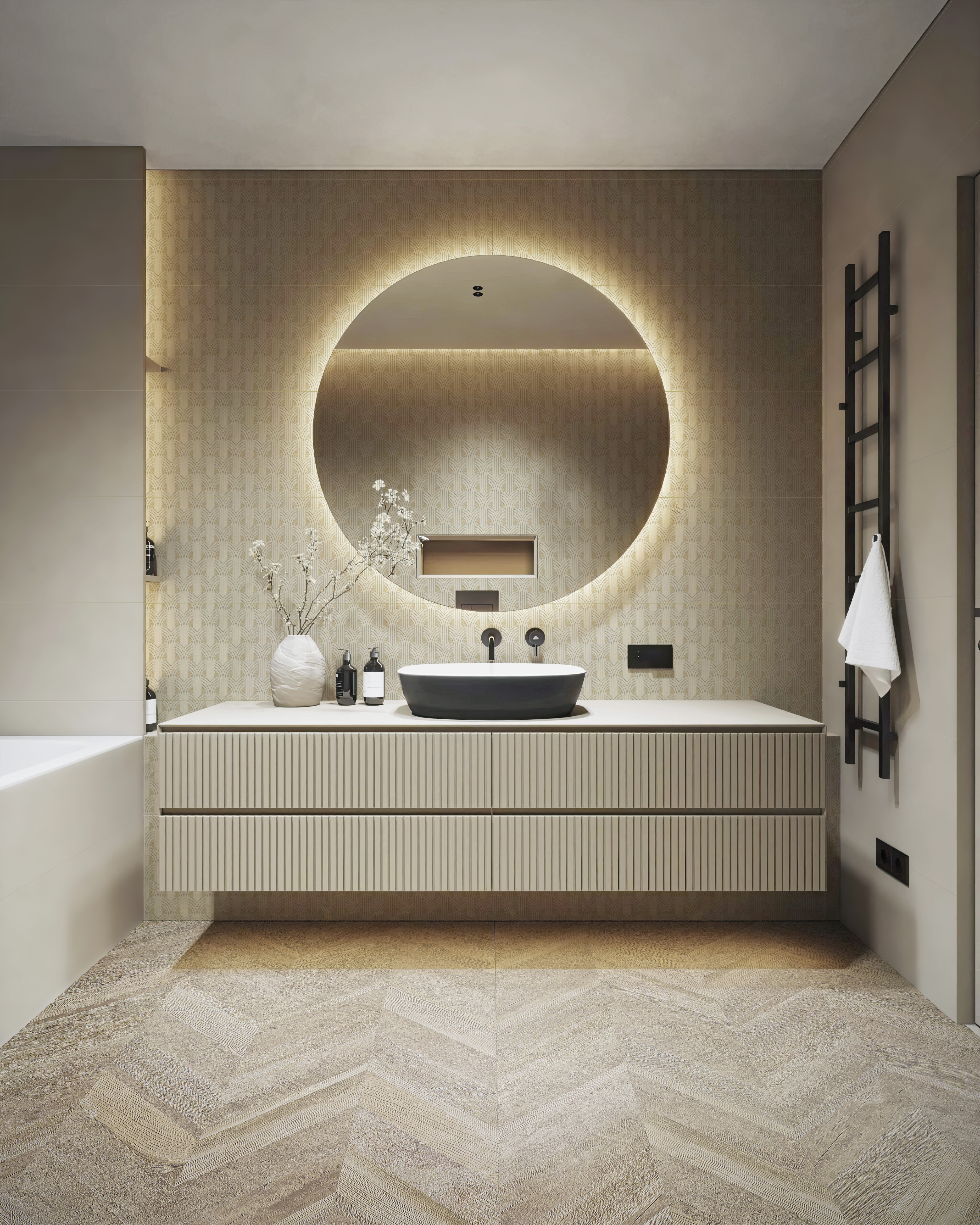baño estilo neoclásico con revestimiento en pared decorativo