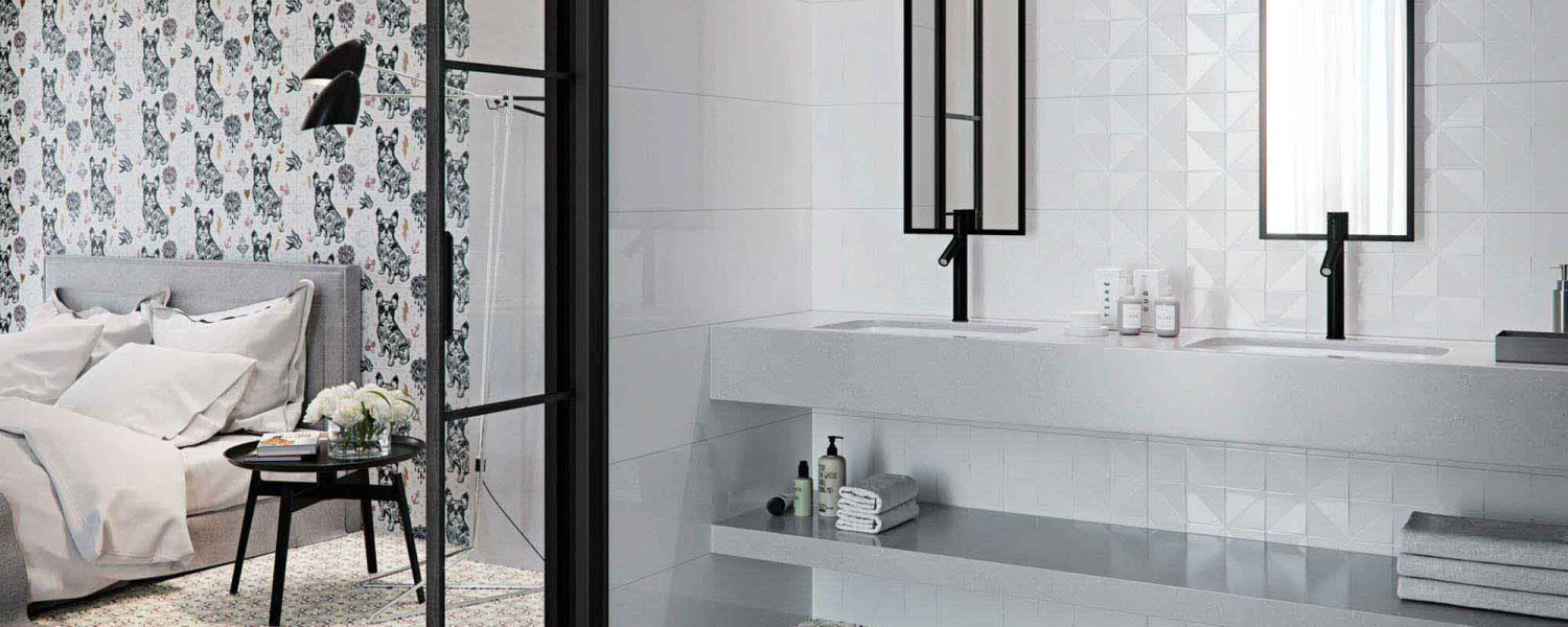 glaciar_baño_blanco_minimal_luminoso_limpio