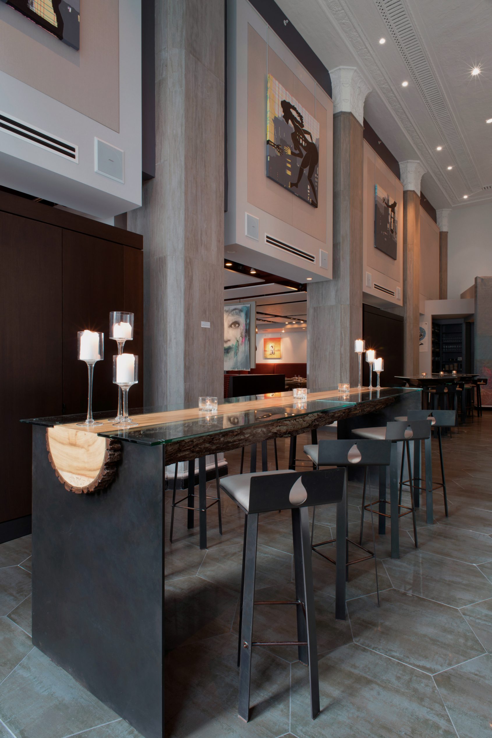 Liquid Art House Restaurant Ceramicas Aparici